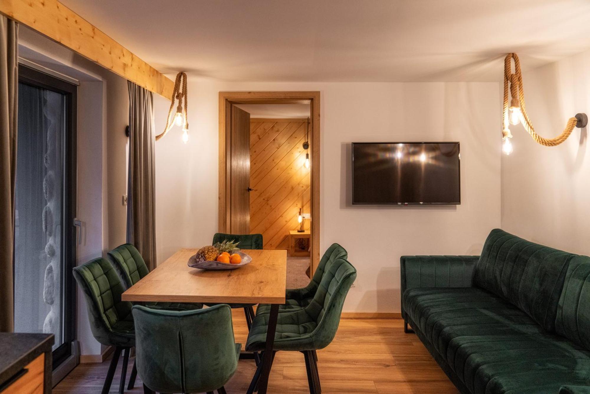 Tatrzanska Miejscowka - Apartamenty Centrum Zakopane Kamer foto